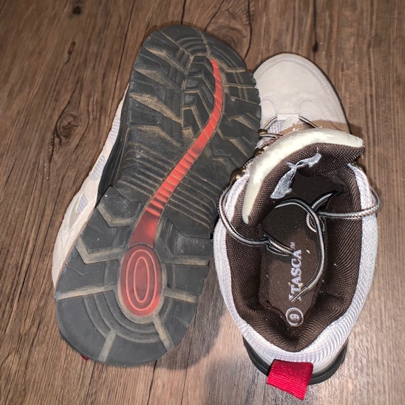 ITASCA Women’s Hiking Boots - Picture 4 of 7